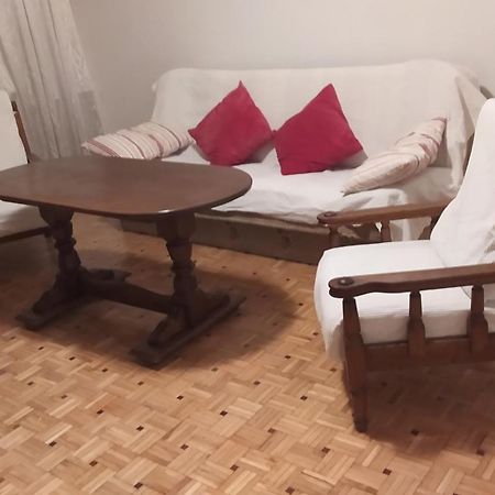 Uroczy Apartament Z Bezplatnych Parkingiem Βαρσοβία Εξωτερικό φωτογραφία