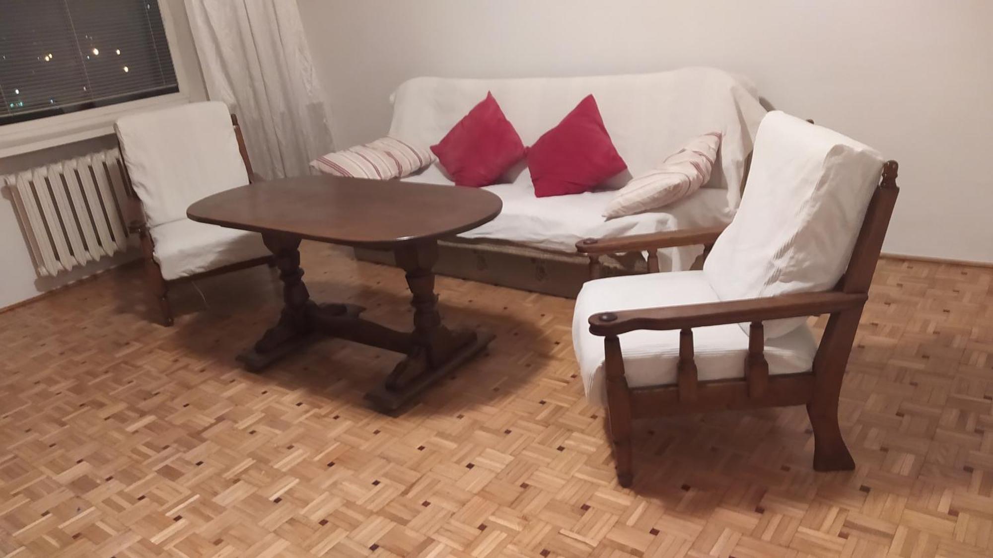 Uroczy Apartament Z Bezplatnych Parkingiem Βαρσοβία Εξωτερικό φωτογραφία